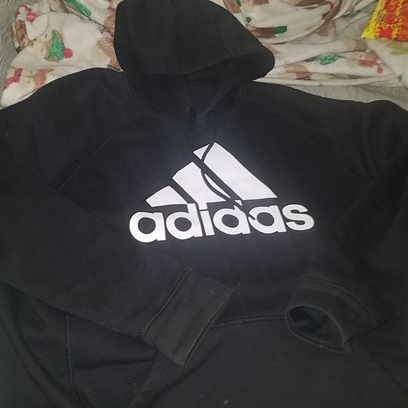 No longer need to many clothes - Picture 2 of 4